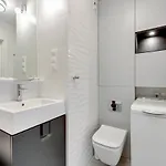 아파트 Comfort Wyspianskiego 그디니아